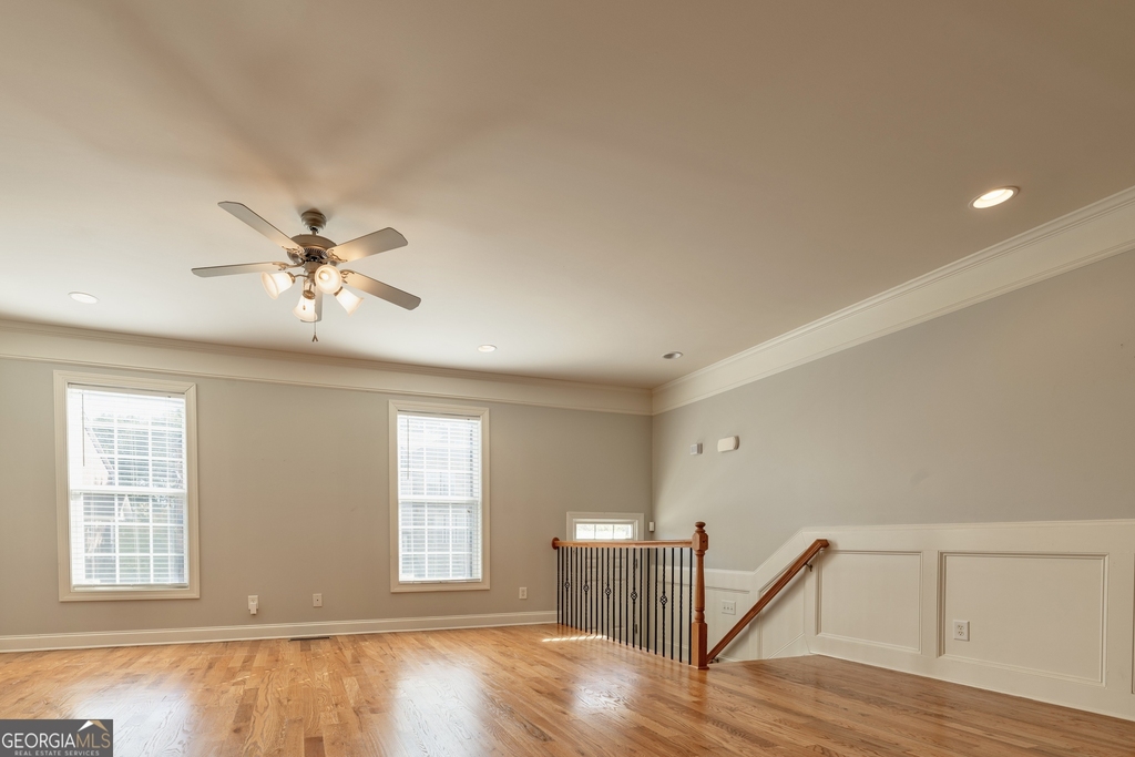 2249 Ewell Park Drive - Photo 2