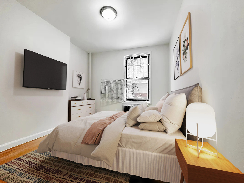 West 49th Street/ 9th ave - Photo 5