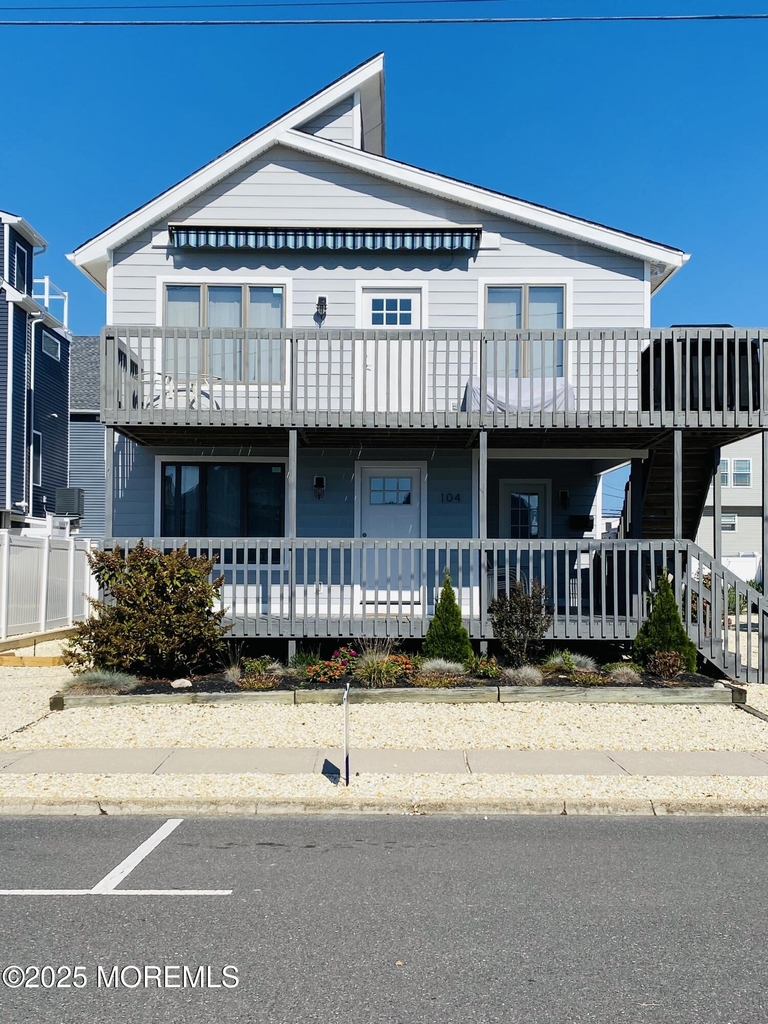 104 5th Avenue - Photo 2