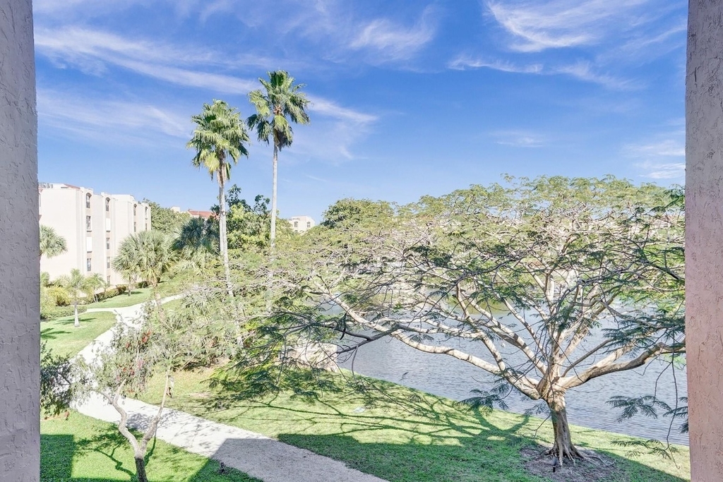 955 Dotterel Road - Photo 41