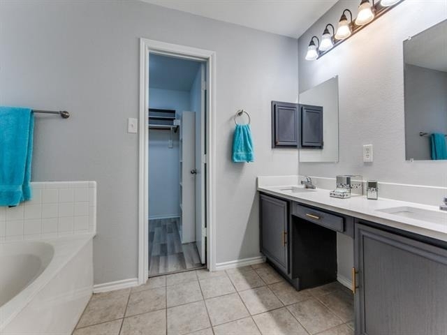 1305 Greenbriar Lane - Photo 11