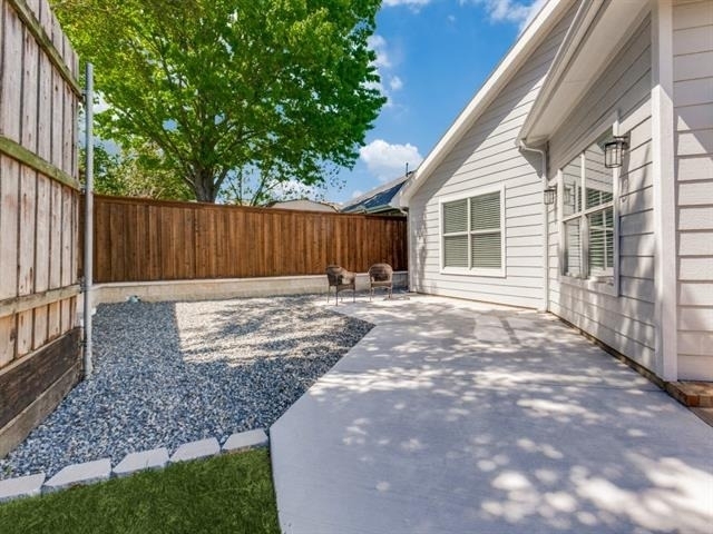 1305 Greenbriar Lane - Photo 17