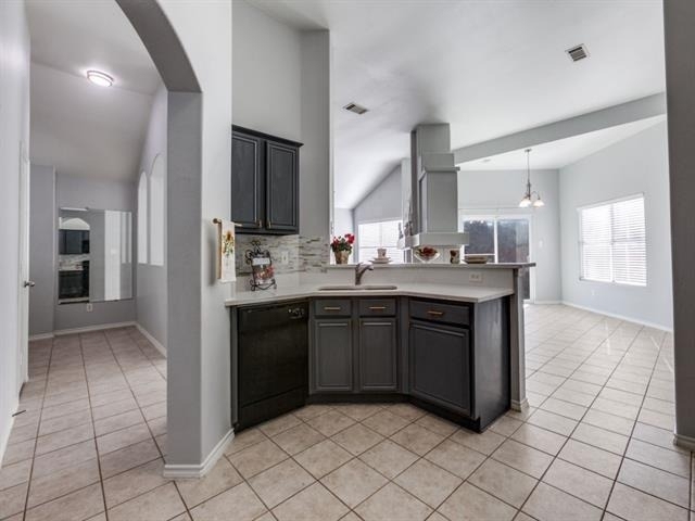 1305 Greenbriar Lane - Photo 3