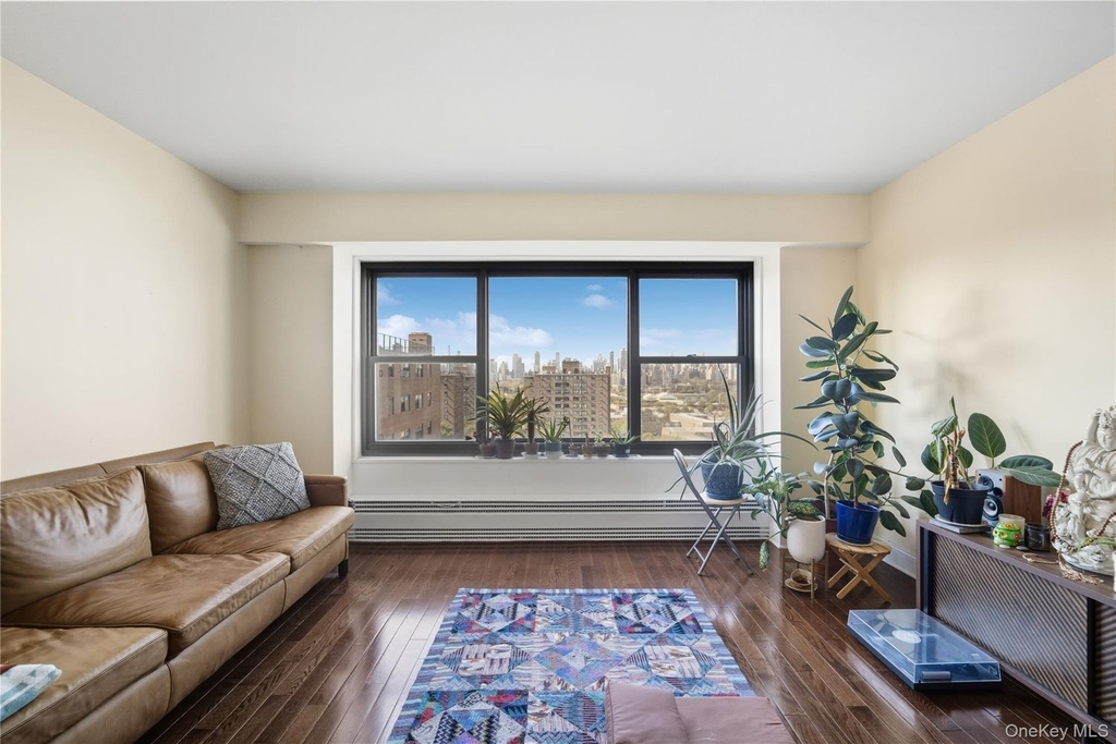 22-20 33rd Road - Photo 0