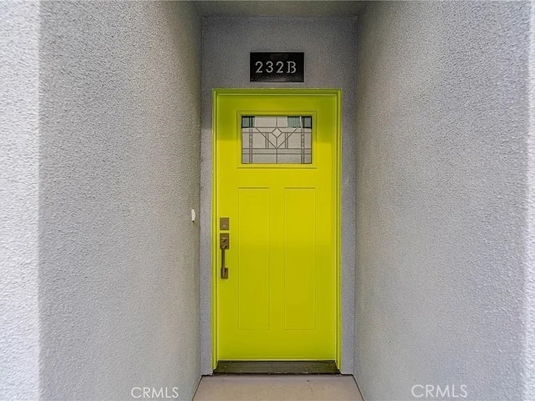 232 East Gage Avenue - Photo 9