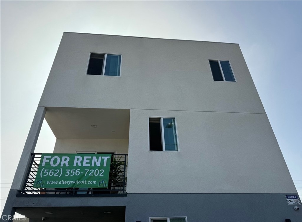 232 East Gage Avenue - Photo 10