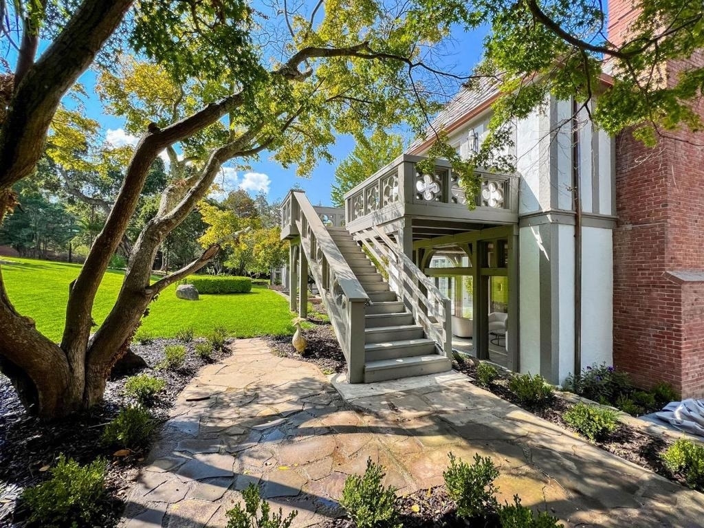 85 Fagan Drive - Photo 42