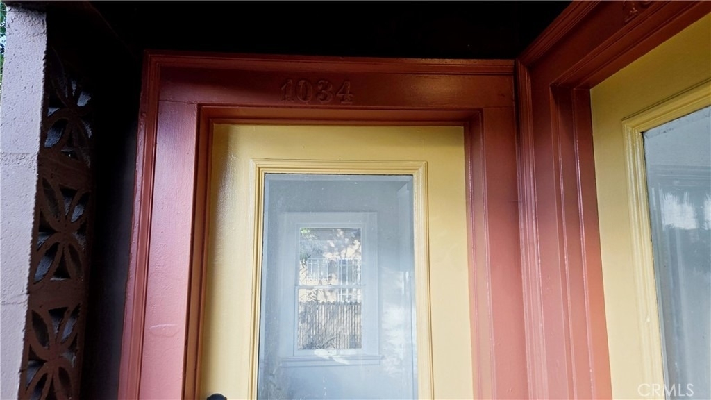 1034 Beacon - Photo 1
