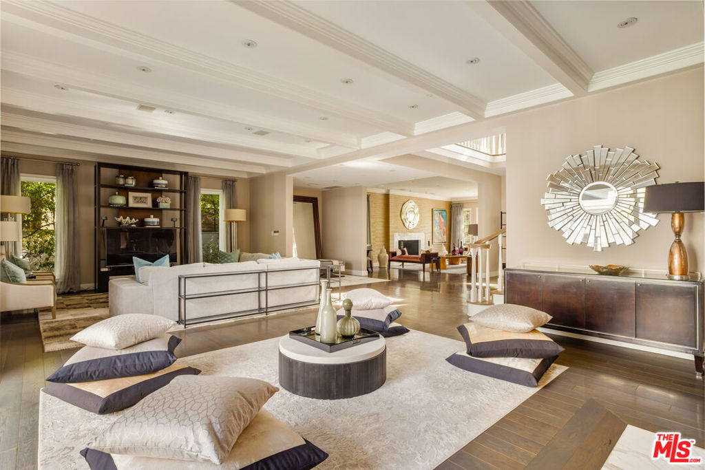 720 N Crescent Drive - Photo 4