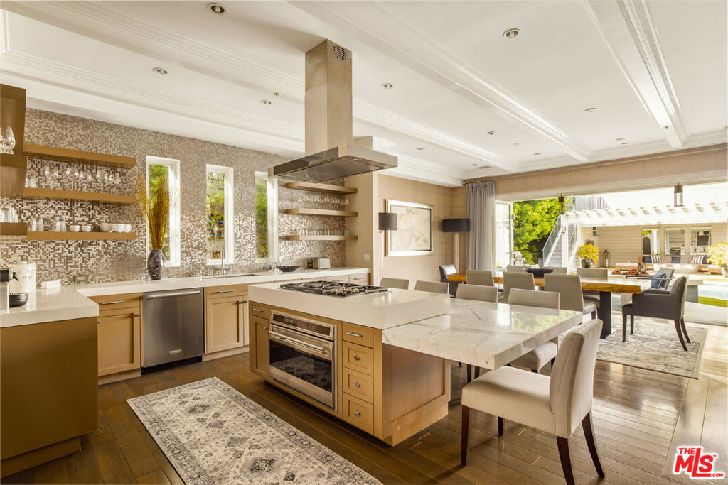 720 N Crescent Drive - Photo 8