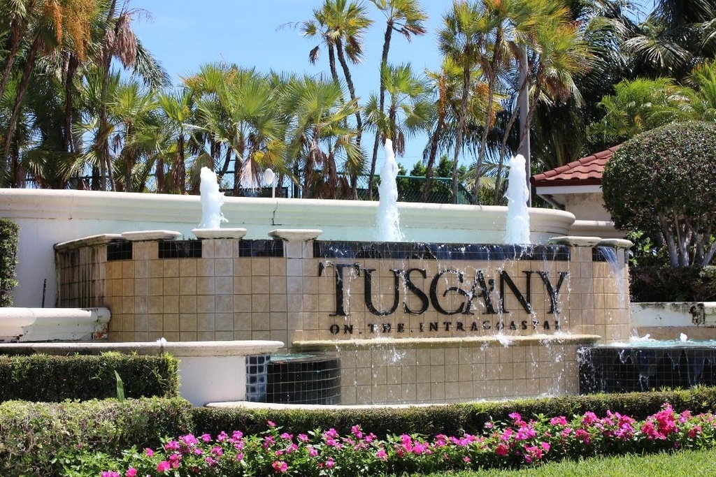 3302 Tuscany Way - Photo 0