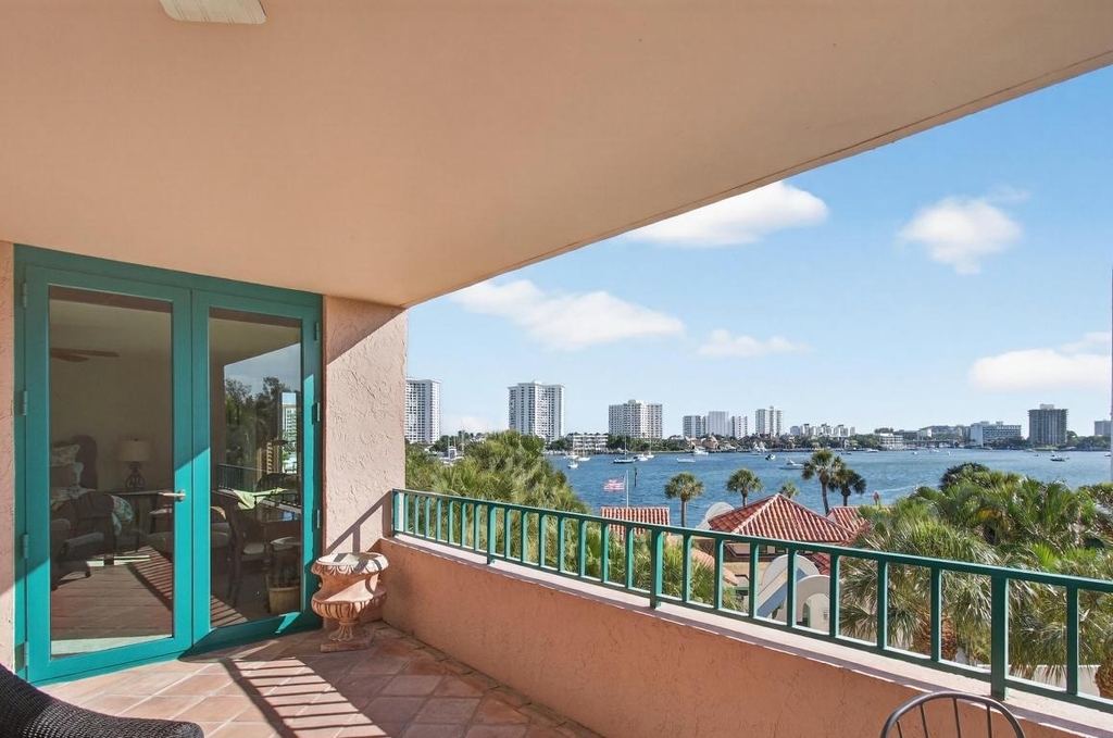 140 Se 5th Avenue - Photo 25