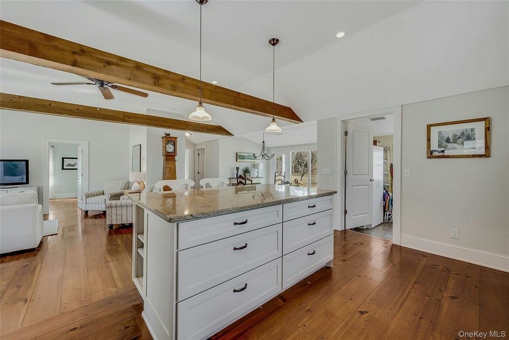 635 Strohson Road - Photo 11