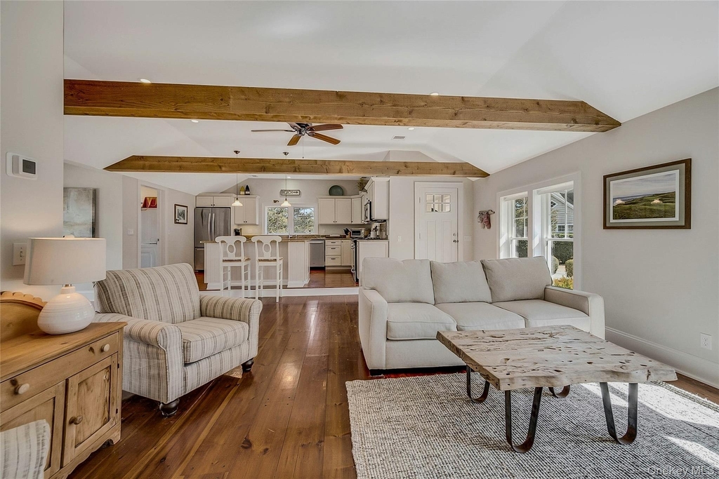 635 Strohson Road - Photo 7