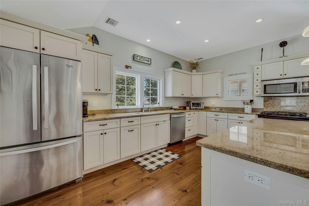 635 Strohson Road - Photo 12