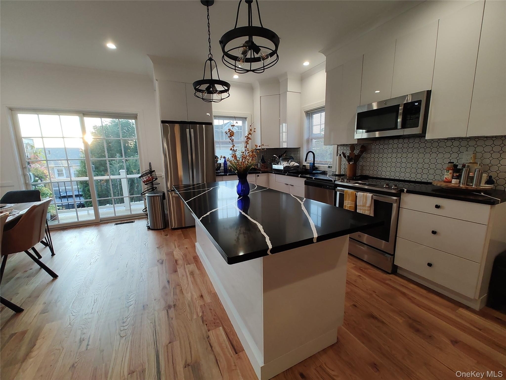 111 Park Avenue - Photo 8