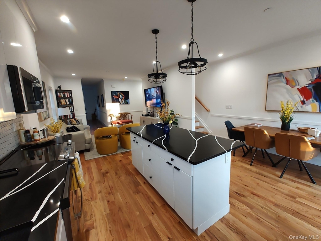 111 Park Avenue - Photo 7