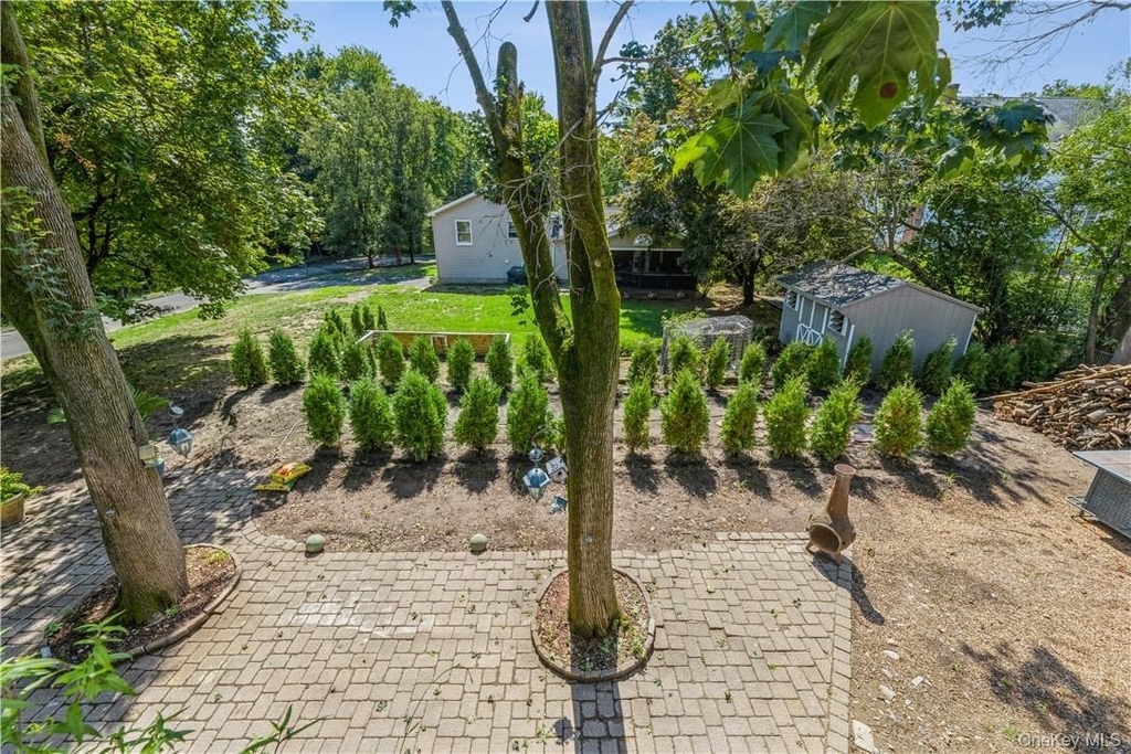 530 Orangeburg Road - Photo 18