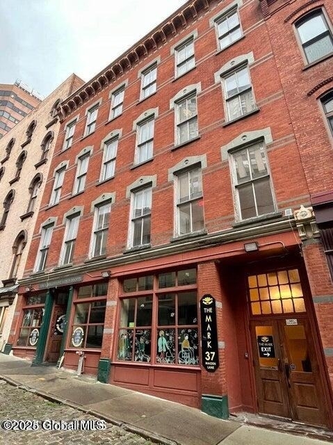 37 Maiden Lane - Photo 0