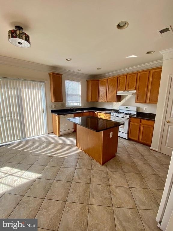 108 Davidson Street - Photo 9