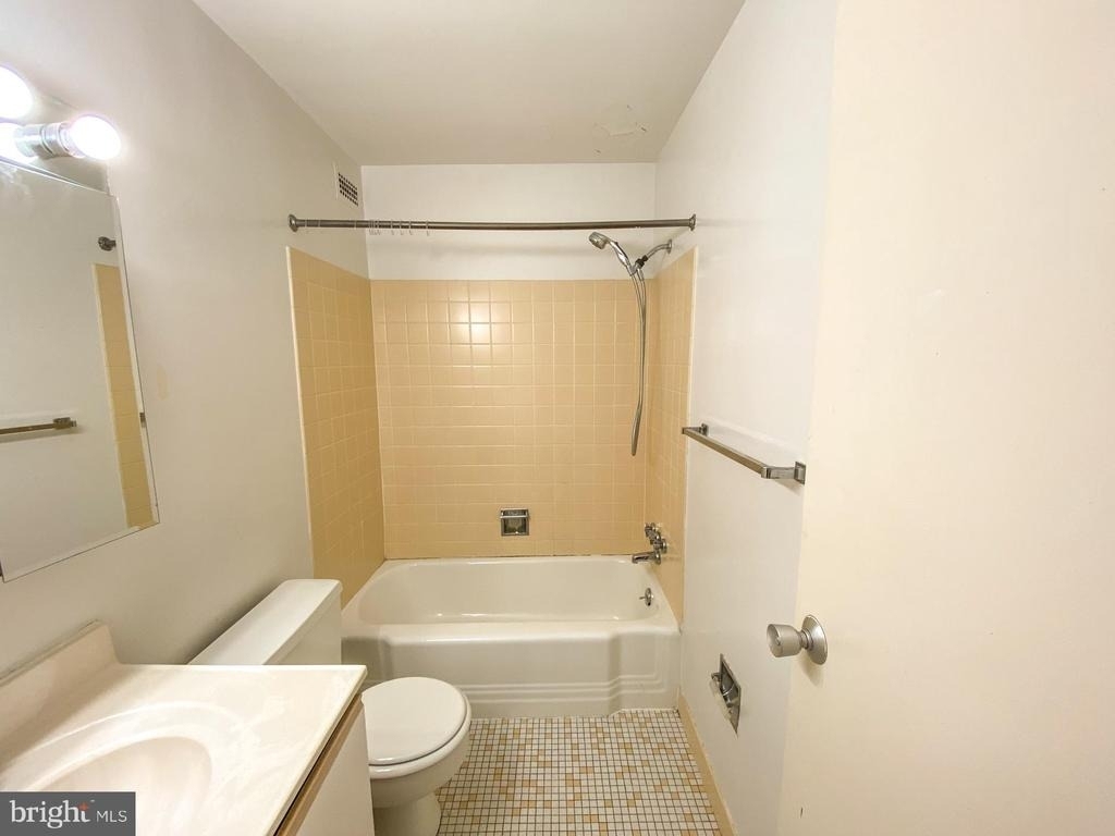 130 Slade Avenue - Photo 24