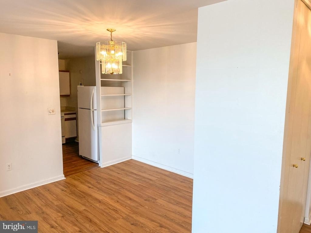 130 Slade Avenue - Photo 10