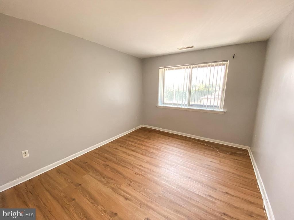 130 Slade Avenue - Photo 20