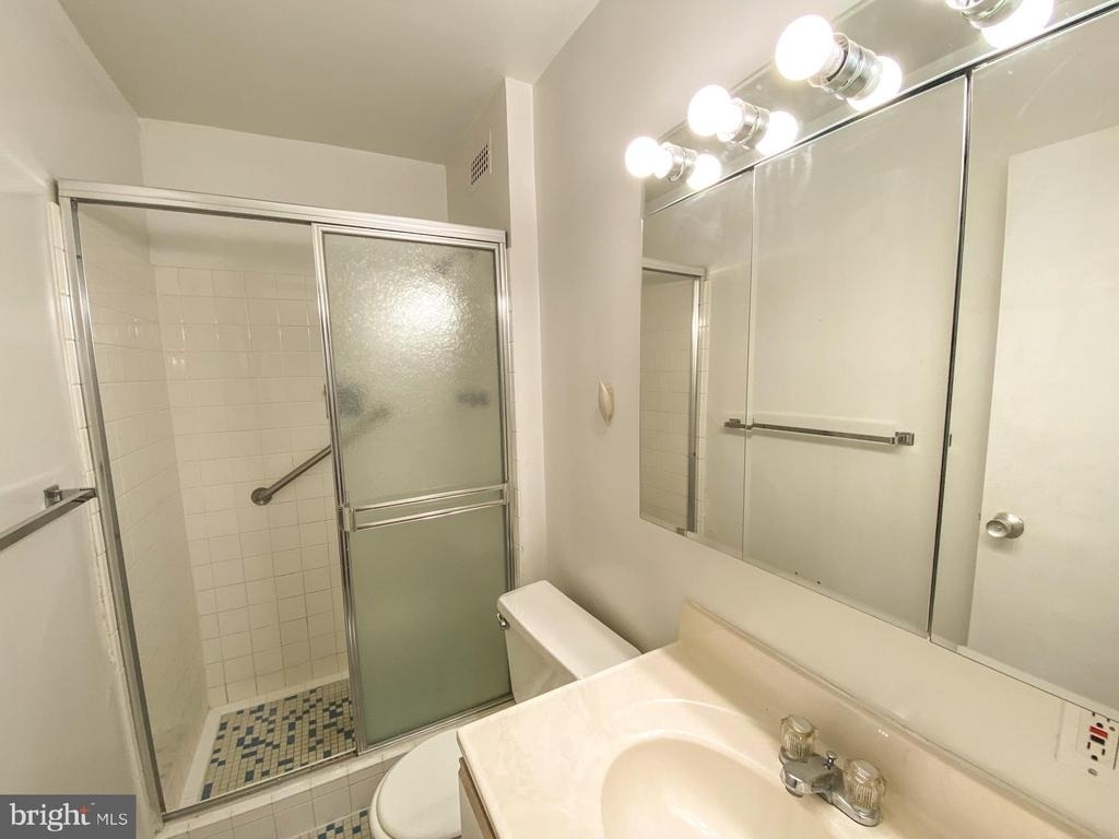 130 Slade Avenue - Photo 7