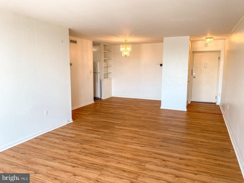 130 Slade Avenue - Photo 18