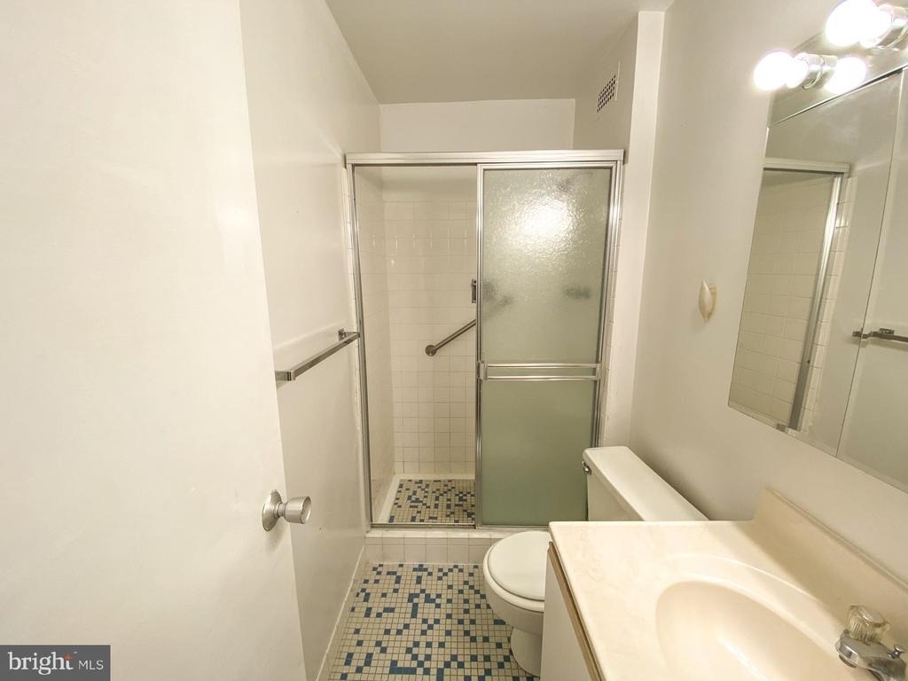 130 Slade Avenue - Photo 6