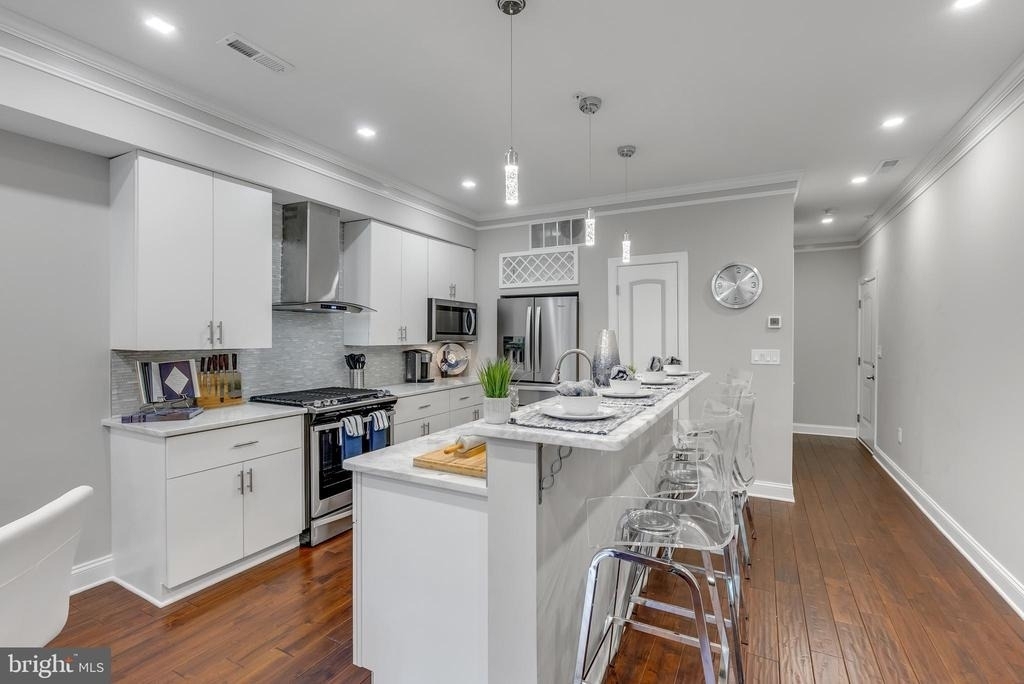 1167 Morse Street Ne - Photo 7