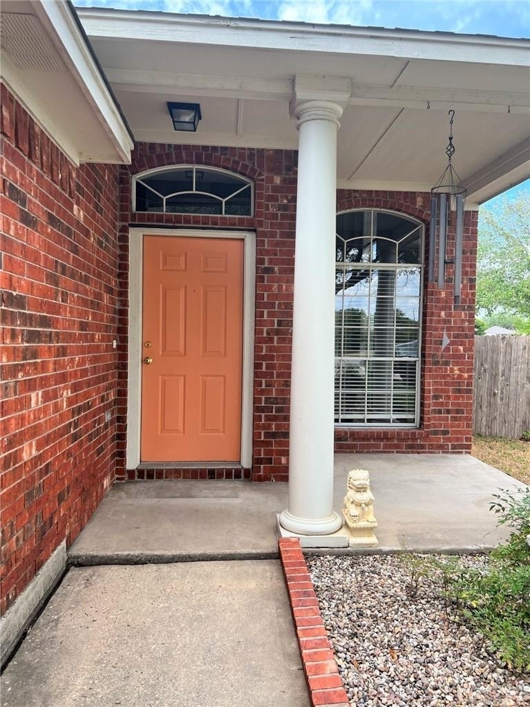 1412 W Pflugerville Pkwy - Photo 2