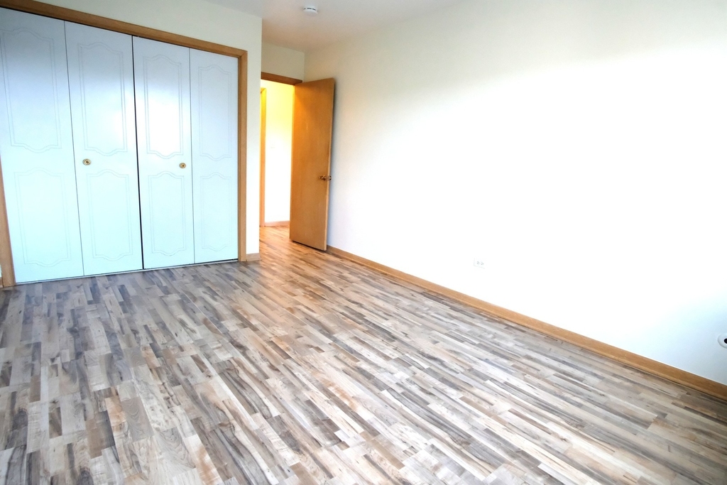 8418 W Oak Avenue - Photo 12