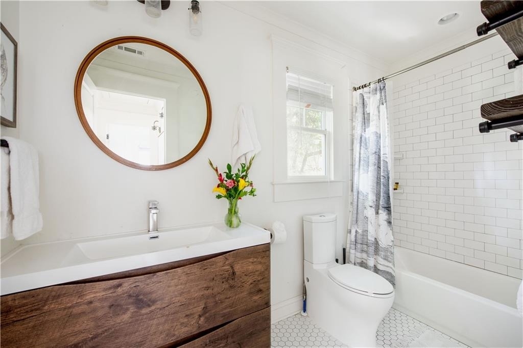 352 Sinclair Avenue Ne - Photo 15