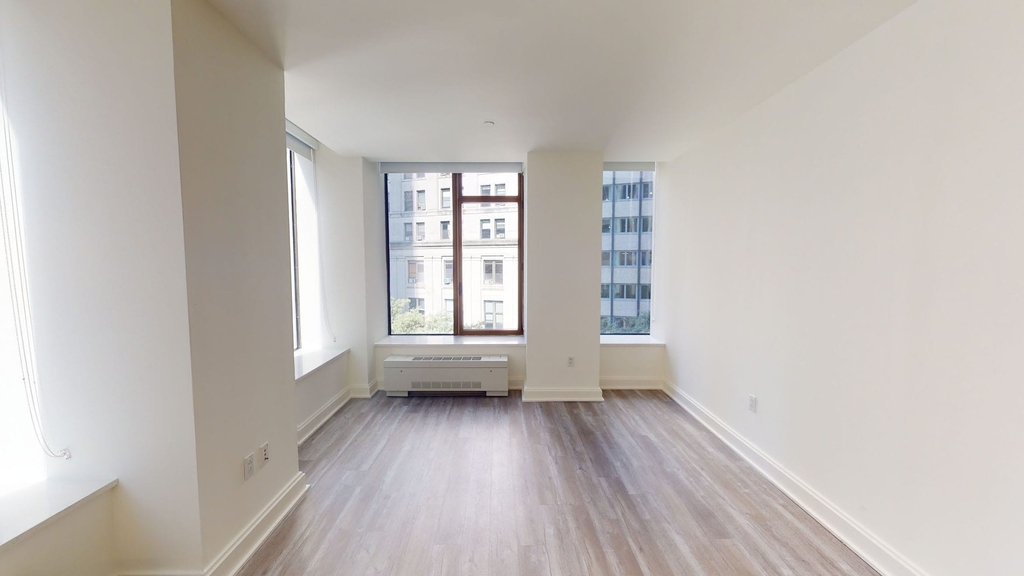 10 Hanover Square - Photo 4
