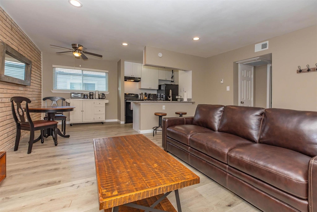 9707 Timberside Drive - Photo 1