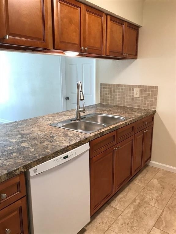 1947 Green Briar Colony Drive - Photo 5