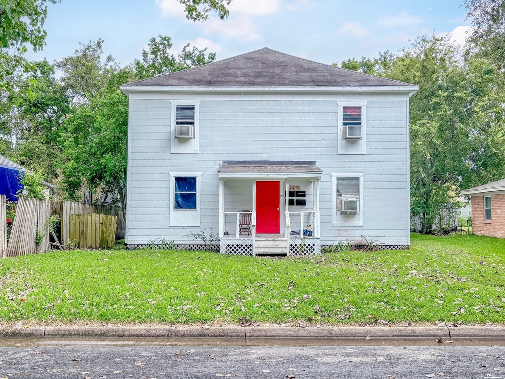 315 8th Ave N - Photo 5