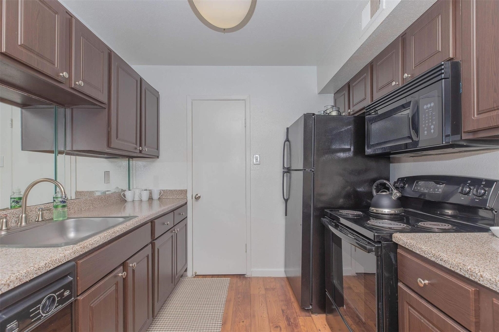21717 Inverness Forest Boulevard - Photo 1