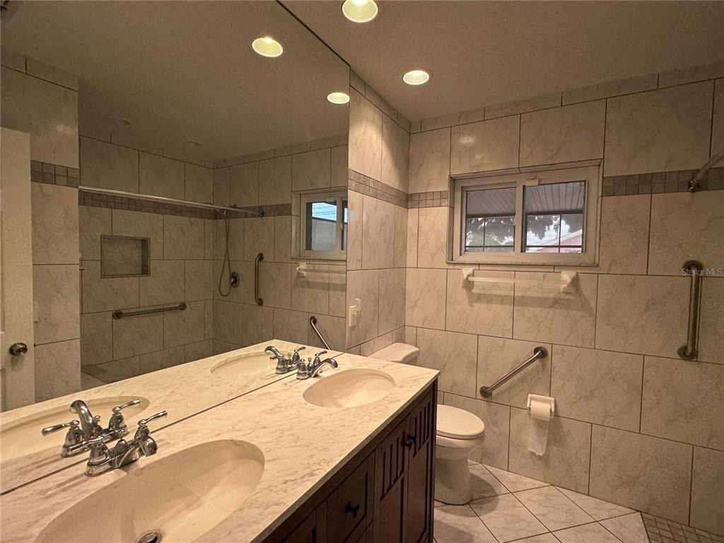 10659 108th Street - Photo 9