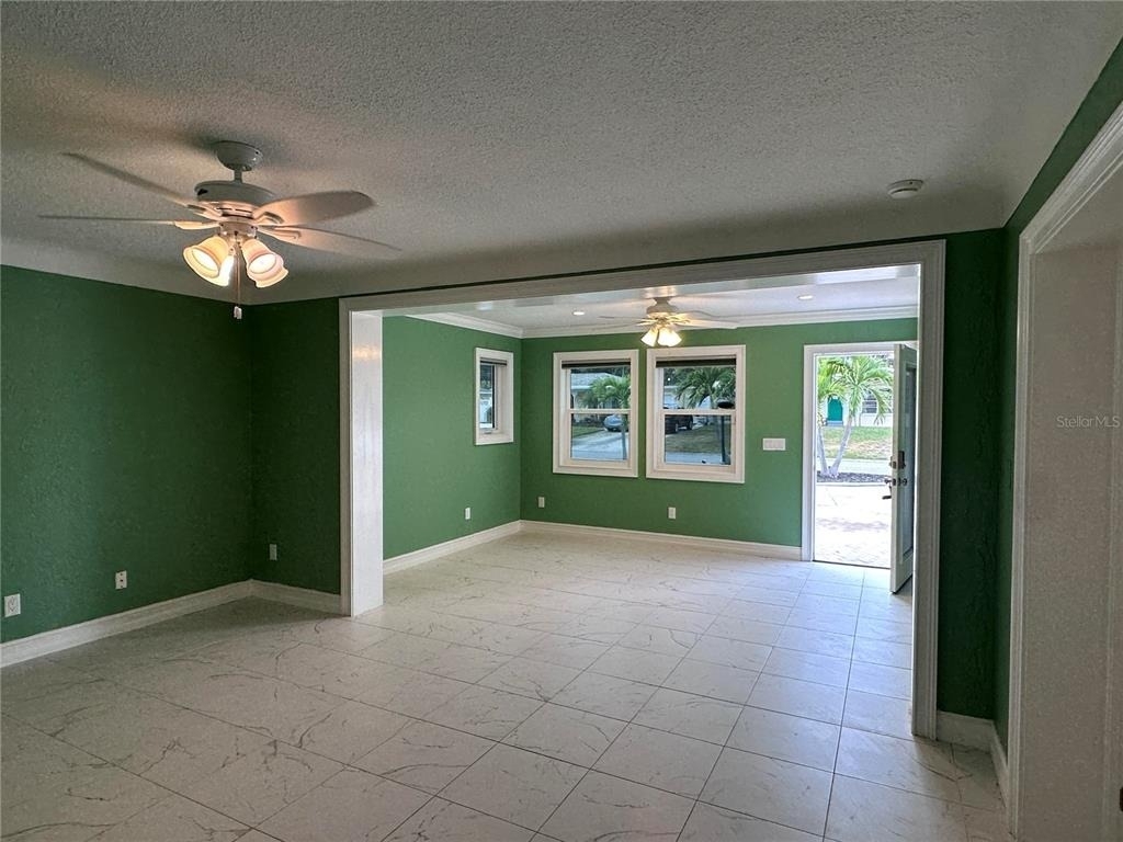10659 108th Street - Photo 4