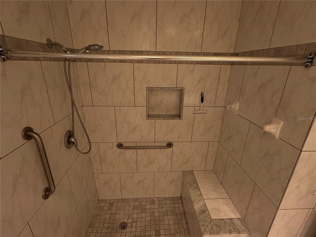 10659 108th Street - Photo 8