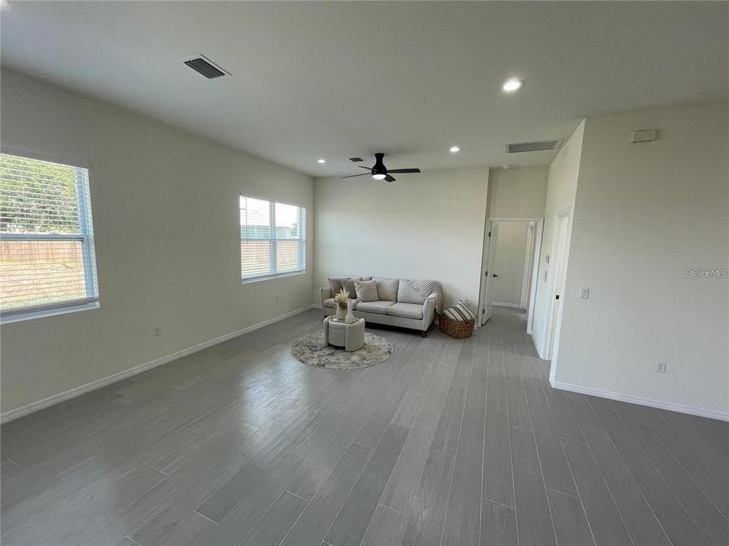 916 Dogwood Circle - Photo 5