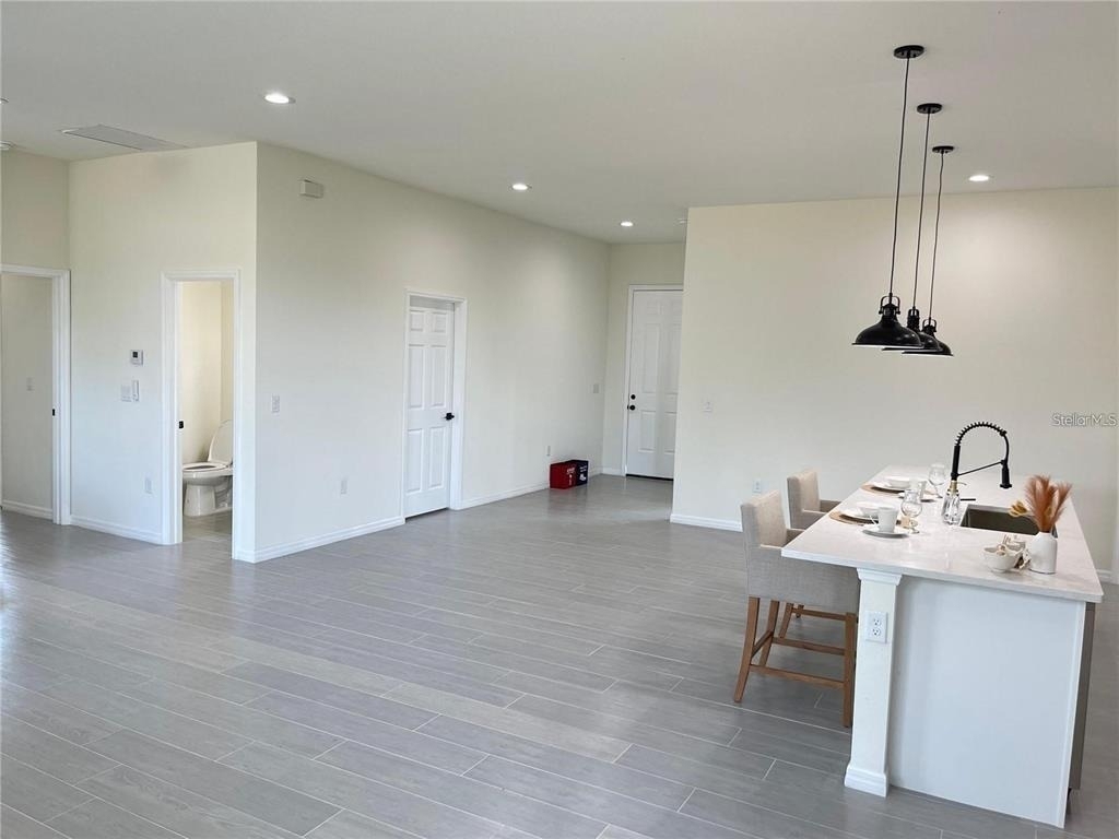 916 Dogwood Circle - Photo 3