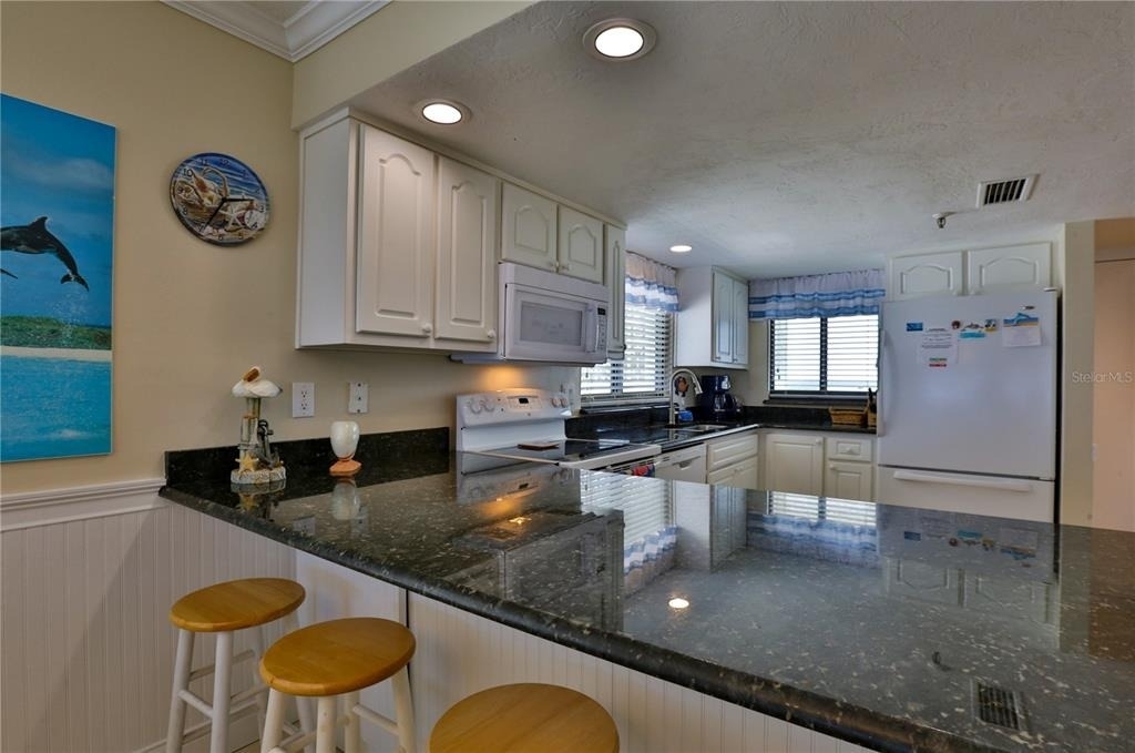 5301 S Atlantic Avenue - Photo 7