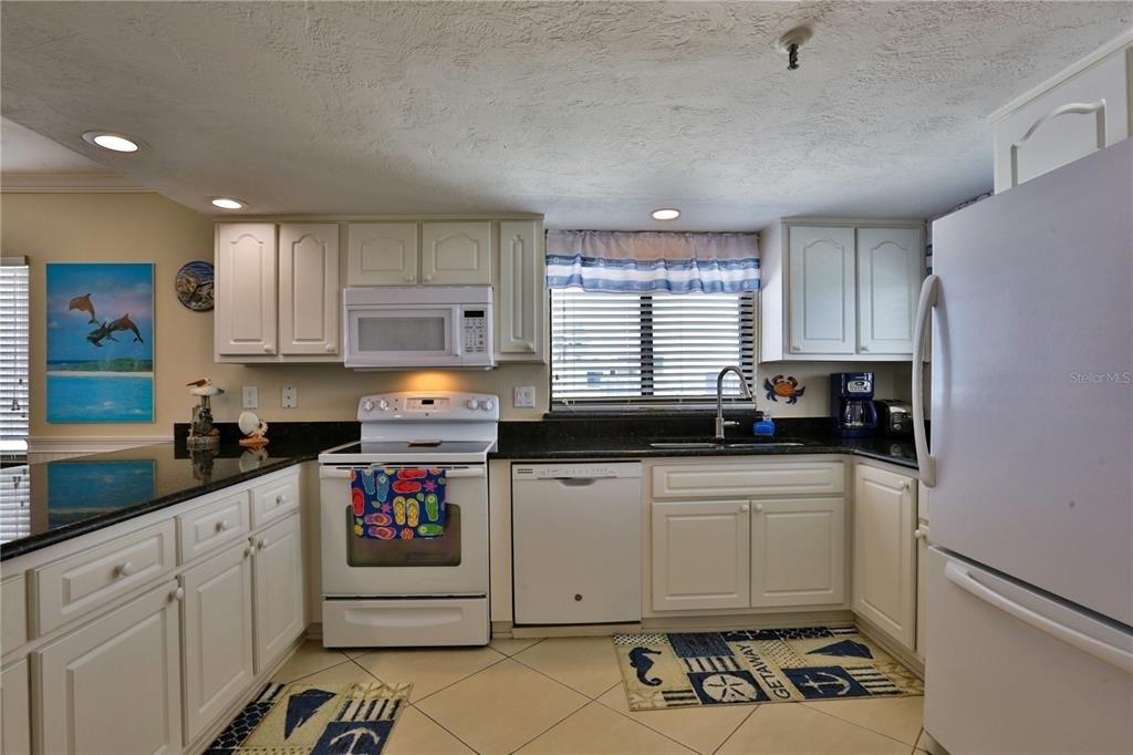 5301 S Atlantic Avenue - Photo 8