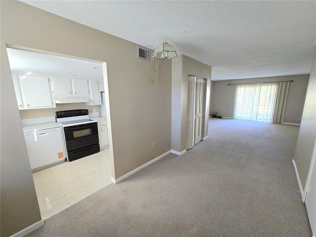2727 75th Street W - Photo 2