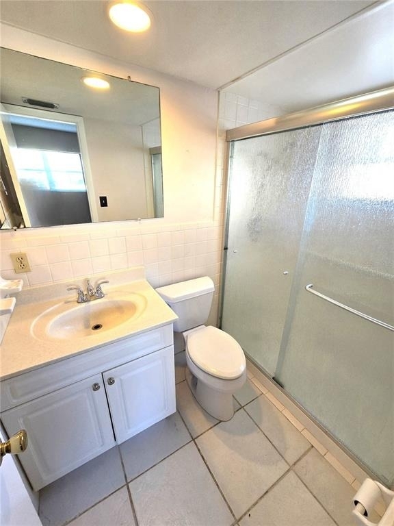 2727 75th Street W - Photo 9