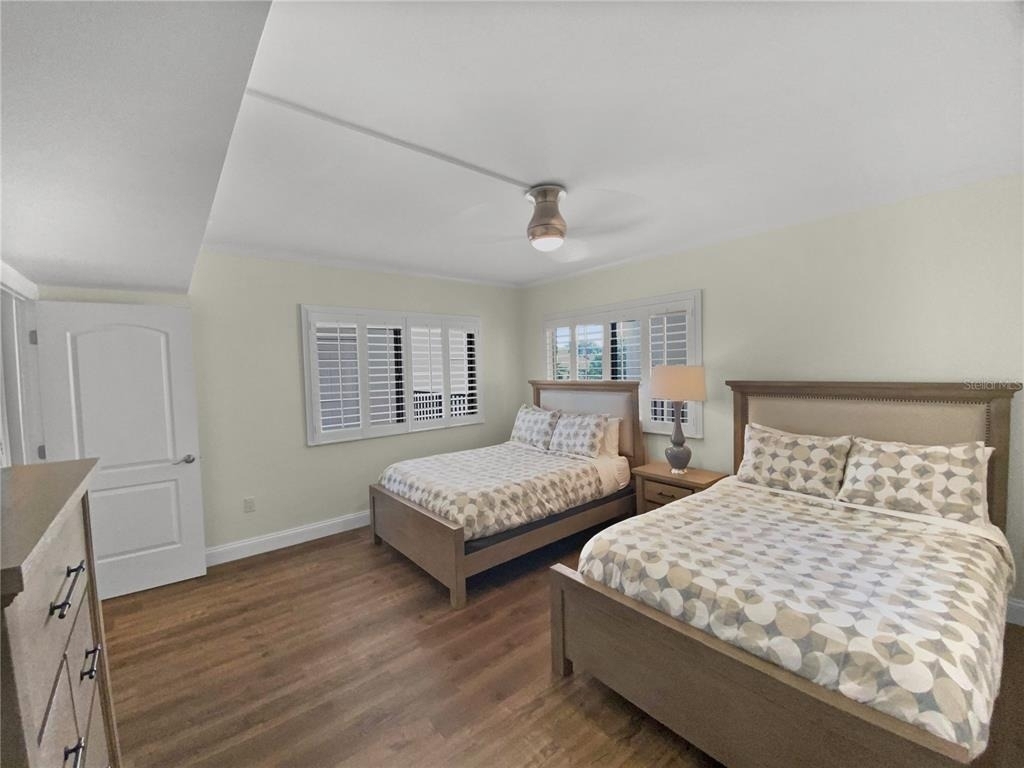 1445 Gulf Of Mexico Drive - Photo 5