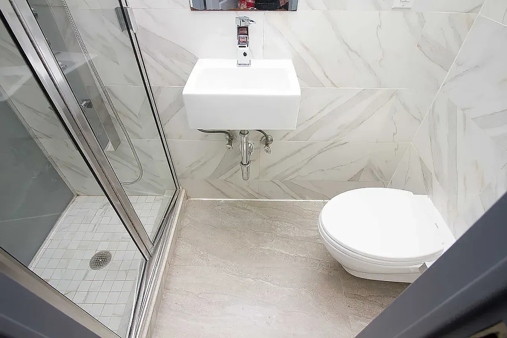 119 Albany Avenue - Photo 3